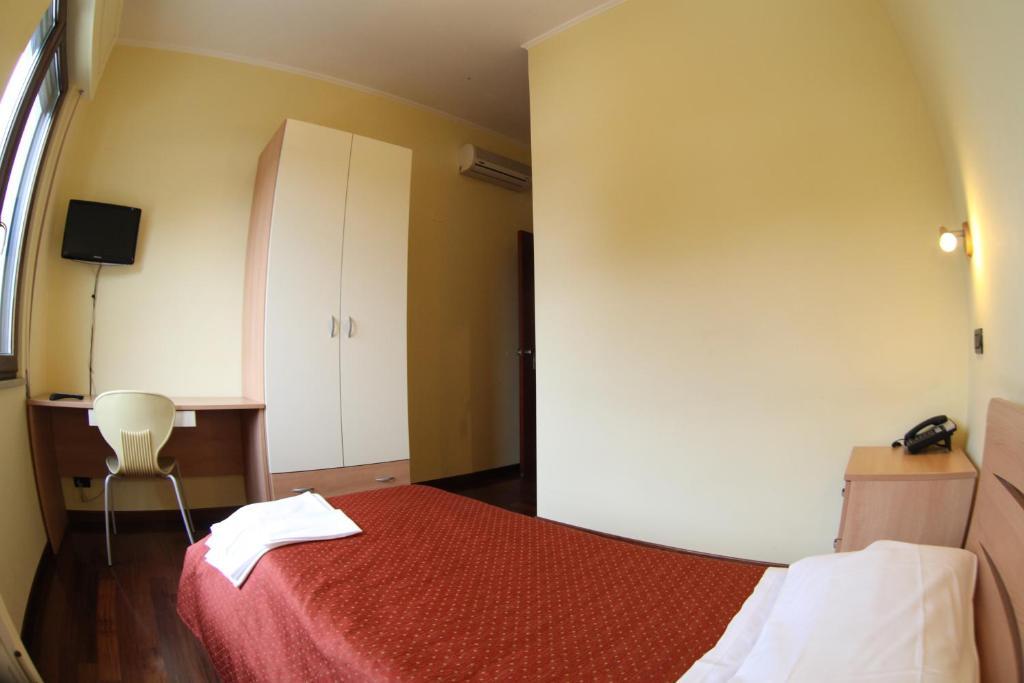 Hotel Veronese Cerignola Room photo